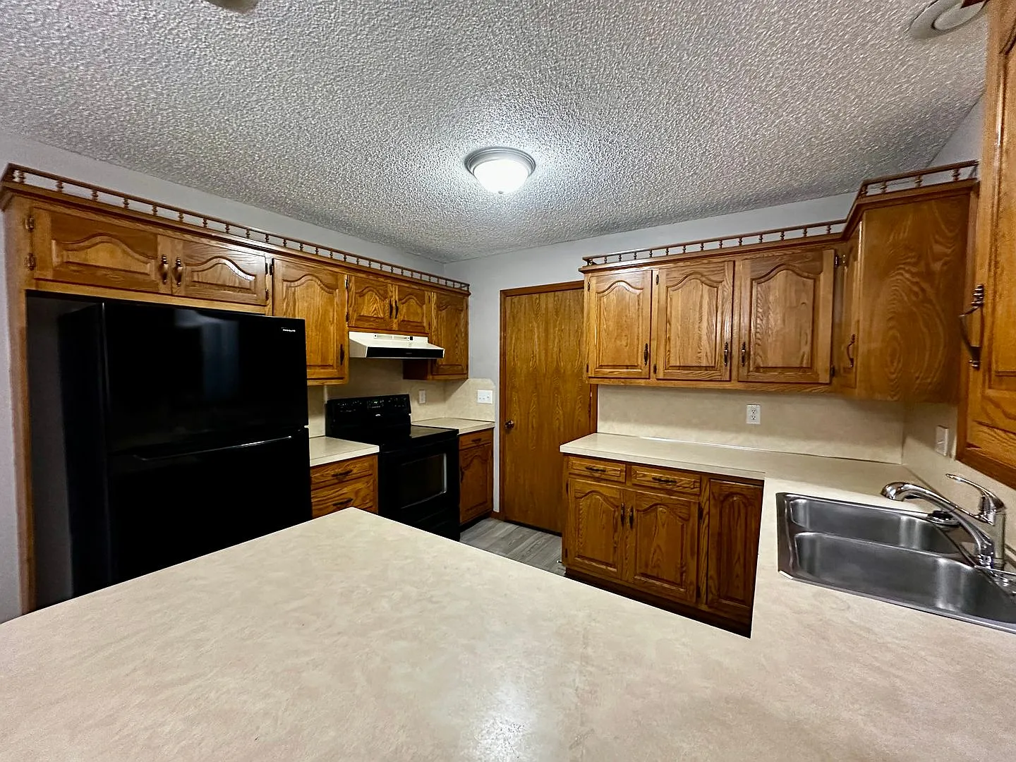 Costin, LLC - 3202-3204 N Delaware Duplex — Photo 2