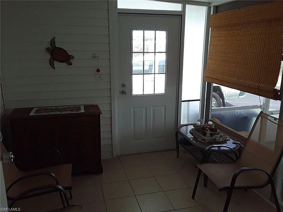 4th image of 114 Amber Ave