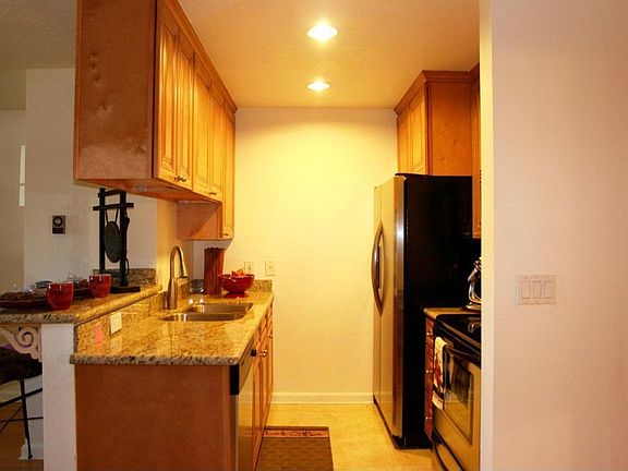 5th image of 6988 Chantel Ct