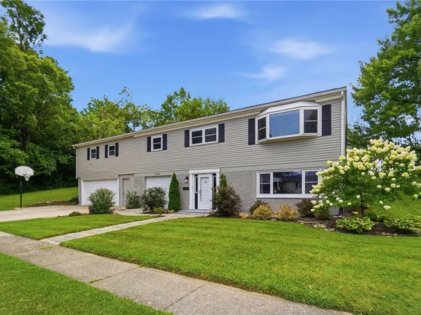 3100 E Cunnington Ln, Dayton, OH 45420