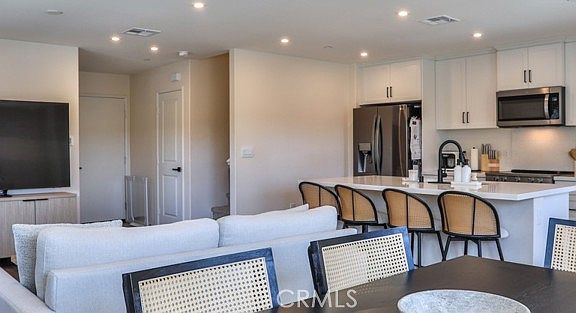 5th image of 6392 Sierra Ave #5