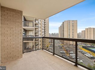 307 Yoakum Pkwy APT 703, Alexandria, VA