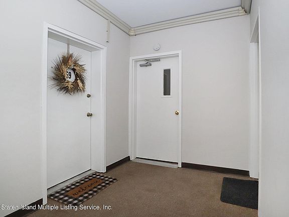 2nd image of 85 Elmwood Park Dr APT 59