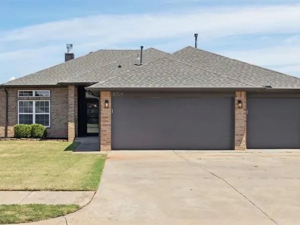 8704 Scirocco Cir, Oklahoma City, OK 73135