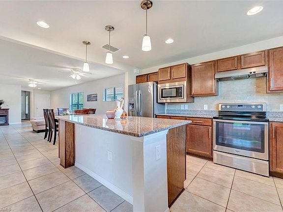 5th image of 7946 Guadiana WAY