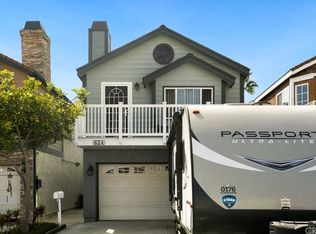 624 E Lincoln St, Carson, CA 90745