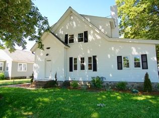 241 Waverley Rd, North Andover, MA 01845