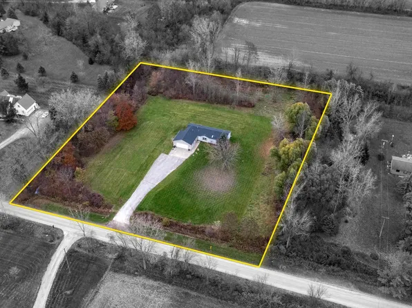 14807 Gould Rd, Allenton, MI 48002