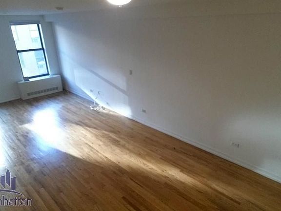 5th image of 156 E 30th St APT 2A