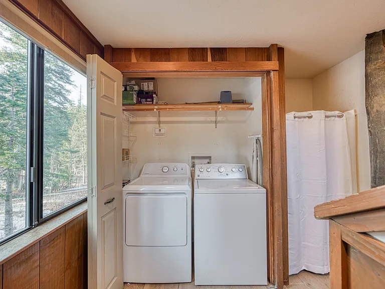 1875 John Scott Trl — Photo 26