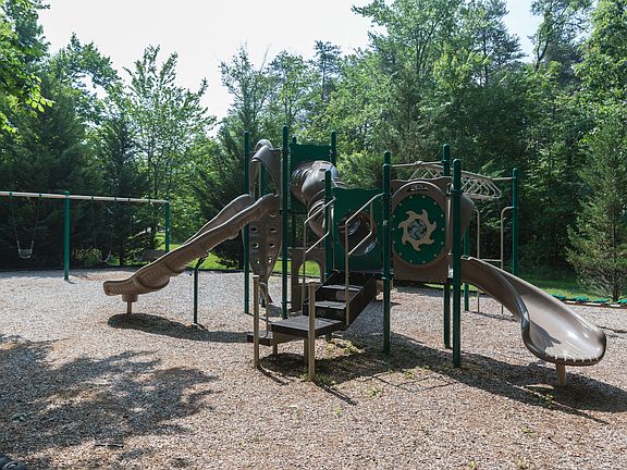3rd image of 15776 Spyglass Hill Loop