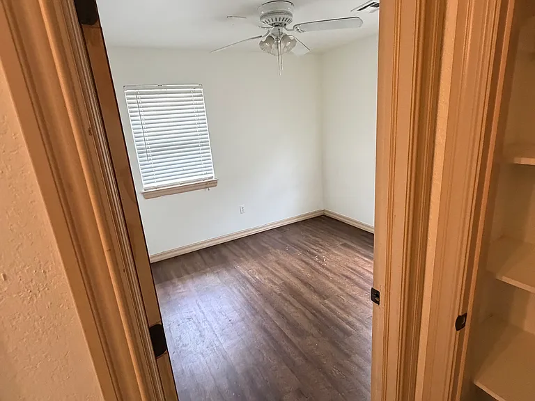8808 NE 13th St — Photo 25