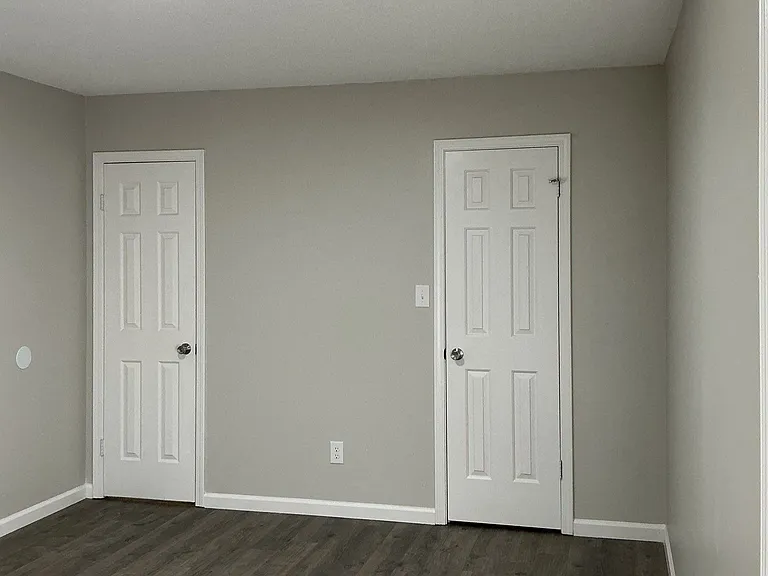 611 Walker Rd — Photo 5