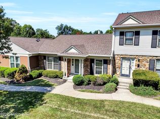 1921 Manor House Dr, Meadowview Estates, KY 40220
