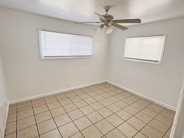 6316 Fishburn Ave — Photo 7