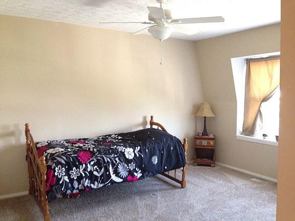 3rd image of 7746 Brams Hill Dr