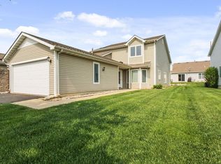 9964 Pheasant Ln, Saint John, IN 46373