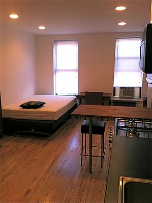 Rented by Performing Assets Corp | media 14