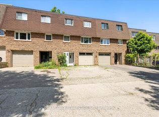 1211 8th Line, Oakville, ON L6H2H2