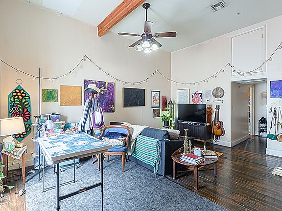 2nd image of 202 E San Antonio St Unit 125