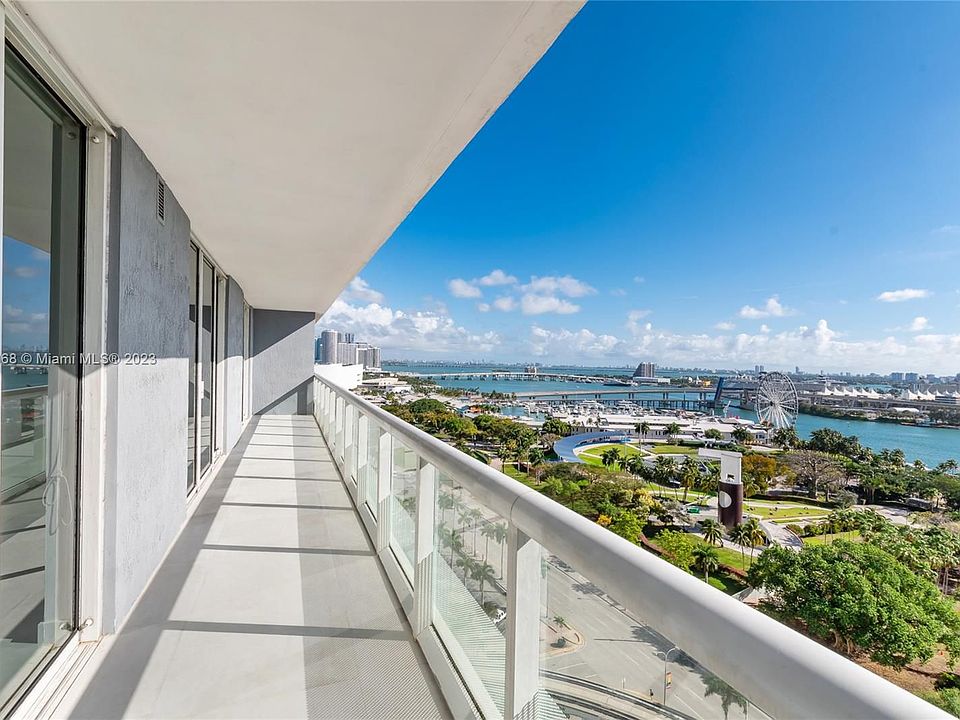 1st image of 50 Biscayne Blvd APT 1808