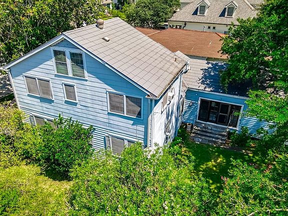 4th image of 169 Beverly Dr