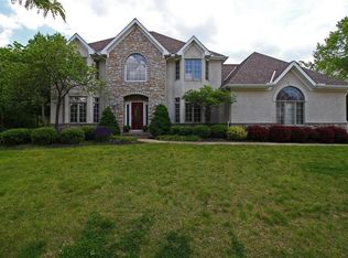 8268 Millhouse Ln, Dublin, OH