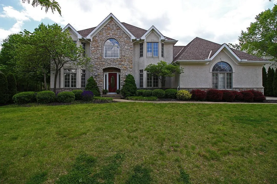 8268 Millhouse Ln photo 1
