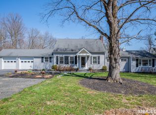 408 Breakneck Hill Rd, Middlebury, CT 06762
