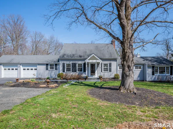 408 Breakneck Hill Road, Middlebury, CT 06762