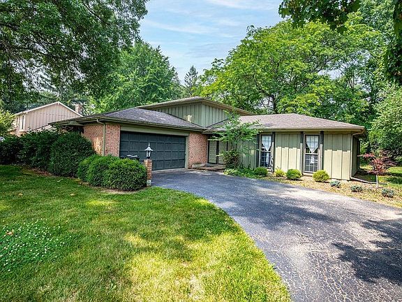 2nd image of 309 Erickson Dr