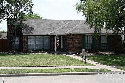 1st image of 542 Guadalupe Dr