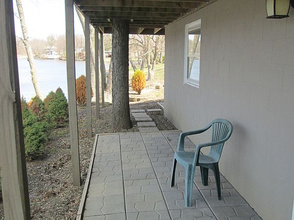 5th image of 53 Lake Warren Dr