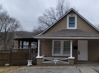 560 S Oxford Ave, Independence, MO 64053