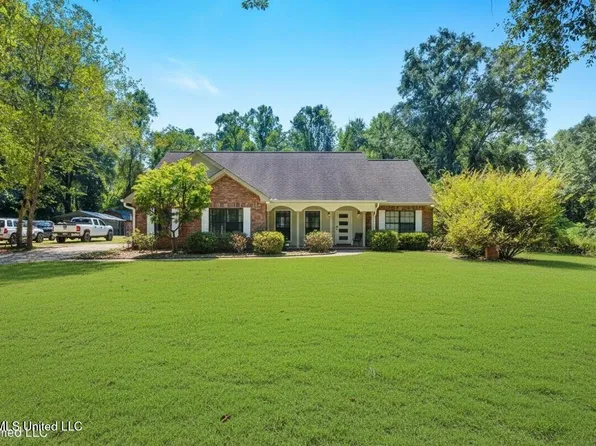 51 Nobles Rd, Sumrall, MS 39482