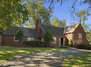 26 Churchill Rd, Pittsburgh, PA 15235