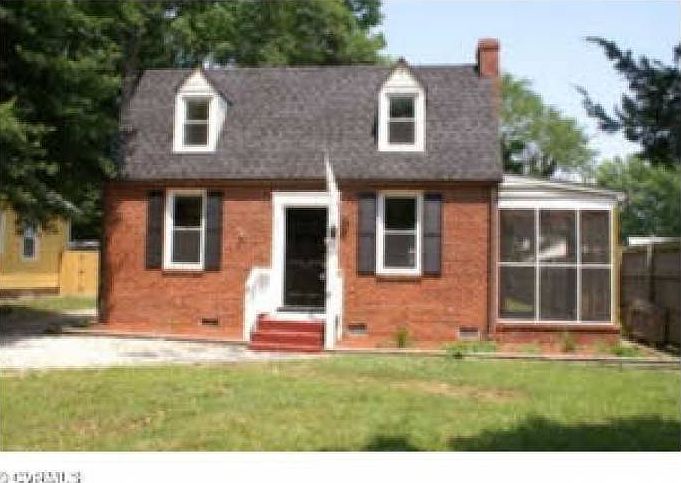 1st image of 6915 Woodrow Ter