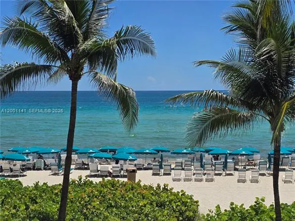 16485 Collins Ave APT 932, Sunny Isles Beach, FL 33160