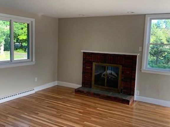 3rd image of 1099 West St