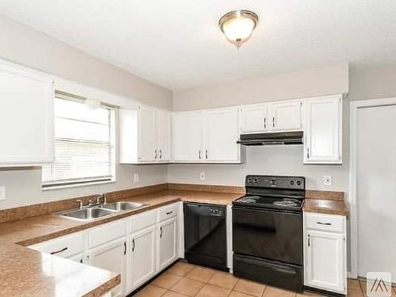 4th image of 6365 Faulkner Dr