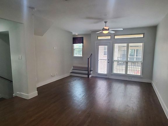 2nd image of 1302 Palm Springs Ln