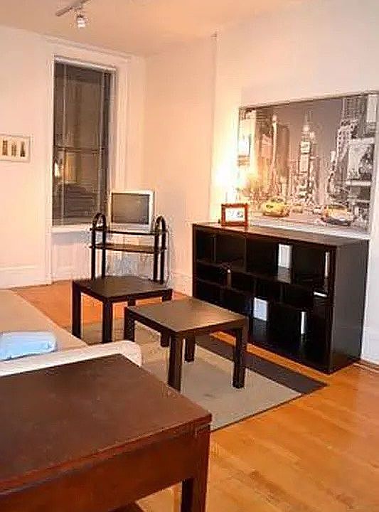 1st image of 450 E 84th St APT 4f