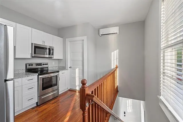 1701 Eagle St #2B — Photo 6
