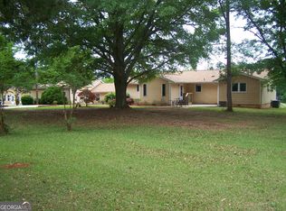 1844 Peeksville Rd, Locust Grove, GA 30248