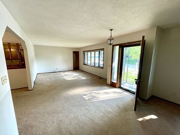 2nd image of 108 E Florence Ave