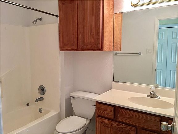 5th image of 2024 Westwood Dr