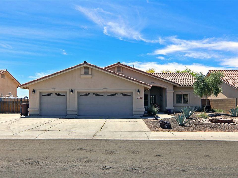1st image of 10401 E 39th Ln
