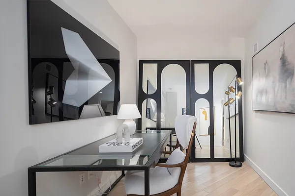 Sold by Platinum Properties | media 10