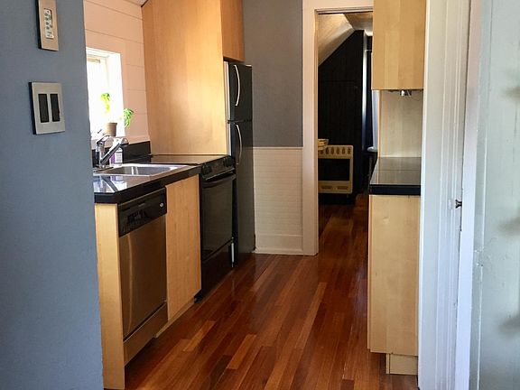 5th image of 121 N 2nd St