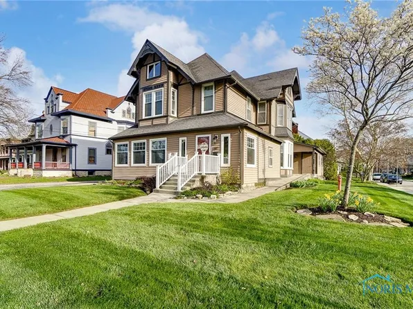 308 W Wooster St, Bowling Green, OH 43402